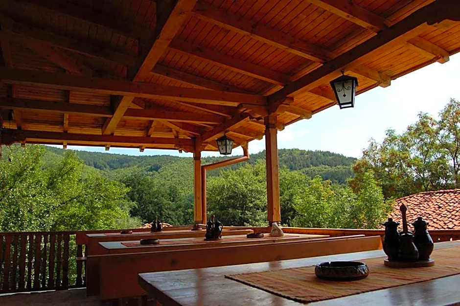 Sinia Vir Eco Residence