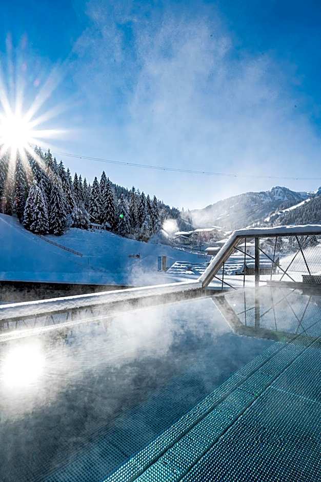 ALMMONTE PRÄCLARUM SUITES - Casual Boutique Hotel