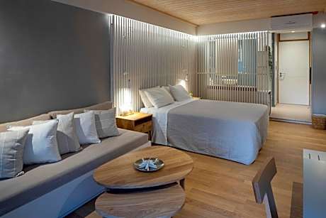 Double Room with Hot Tub