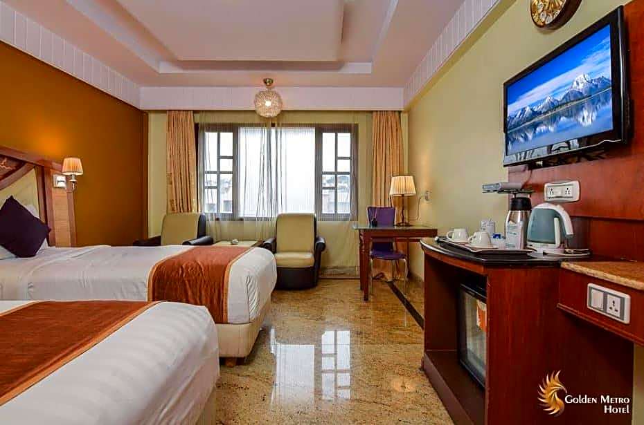 Golden Metro Hotel