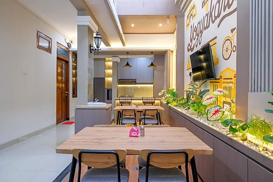 RedDoorz Syariah near Jogja City Mall 2