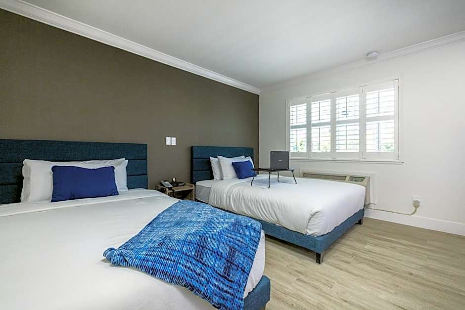 WAFER 450 Hotel