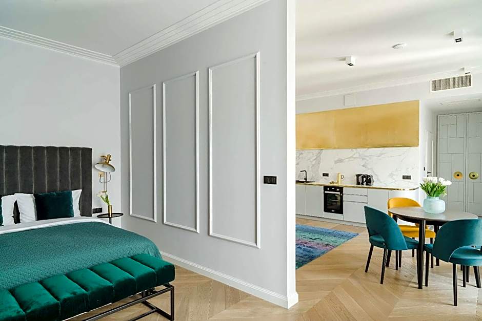 No.4 Residence