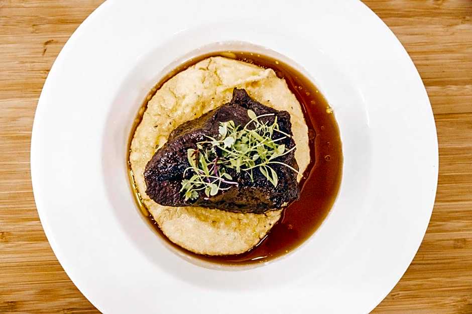 Bernti's Mountain Inn