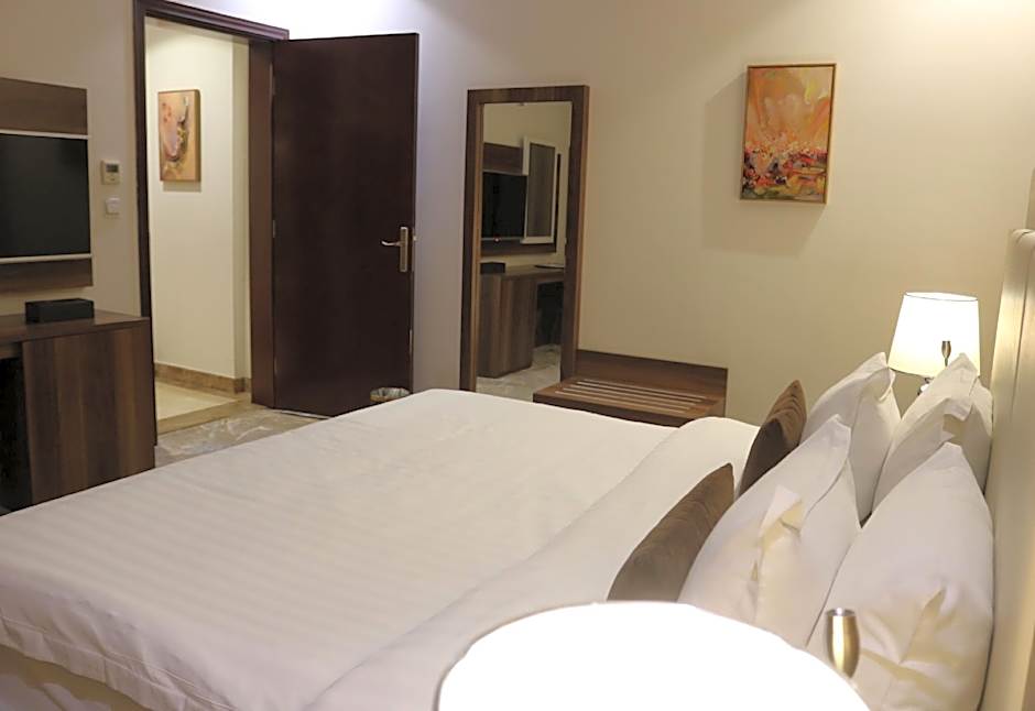 Palette Luxury Mirage Hotel