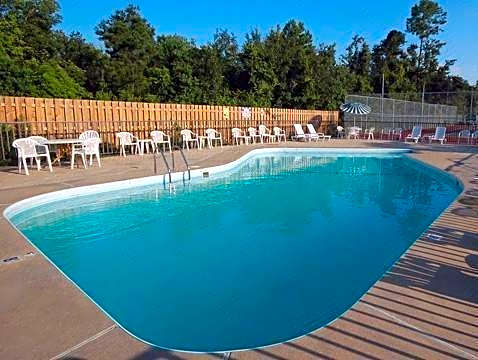 Twin Star Lodge