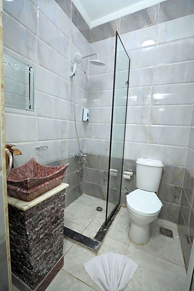 Capital Of Pyramids Hotel