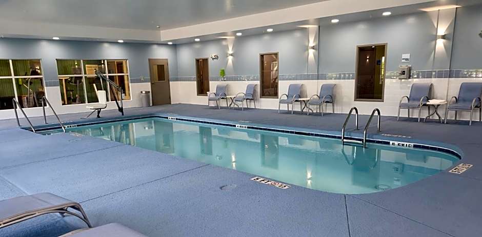 Holiday Inn Express & Suites - Smithfield/Selma By IHG