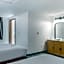America's Best Value Inn & Suites/Hyannis