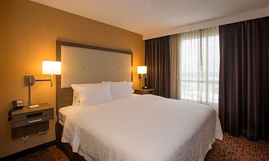 Hampton Inn By Hilton Toronto-Mississauga West, Ontario, Canada