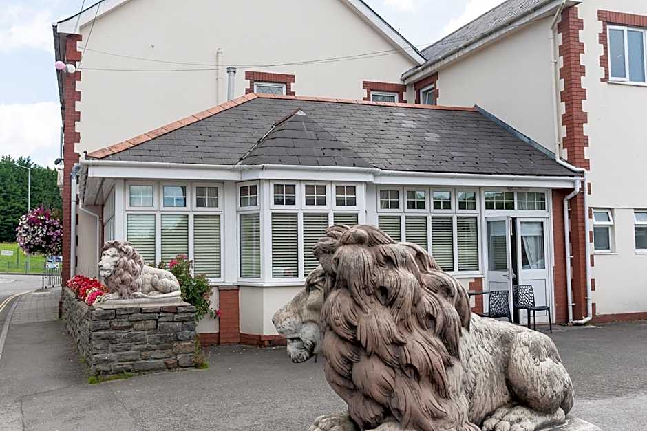 The Masons Arms Hotel