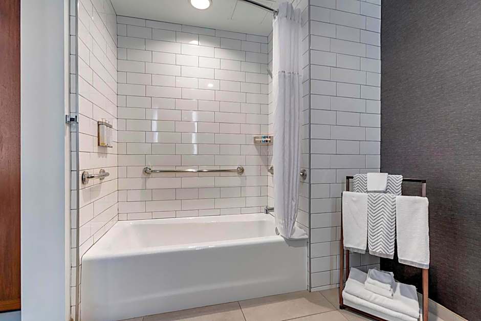 Cambria Hotel LAX