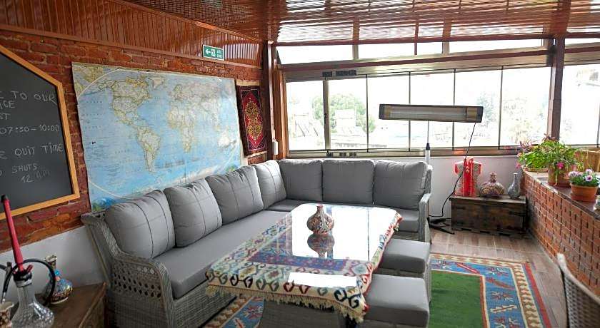AnzGuesthouse Pansiyon 