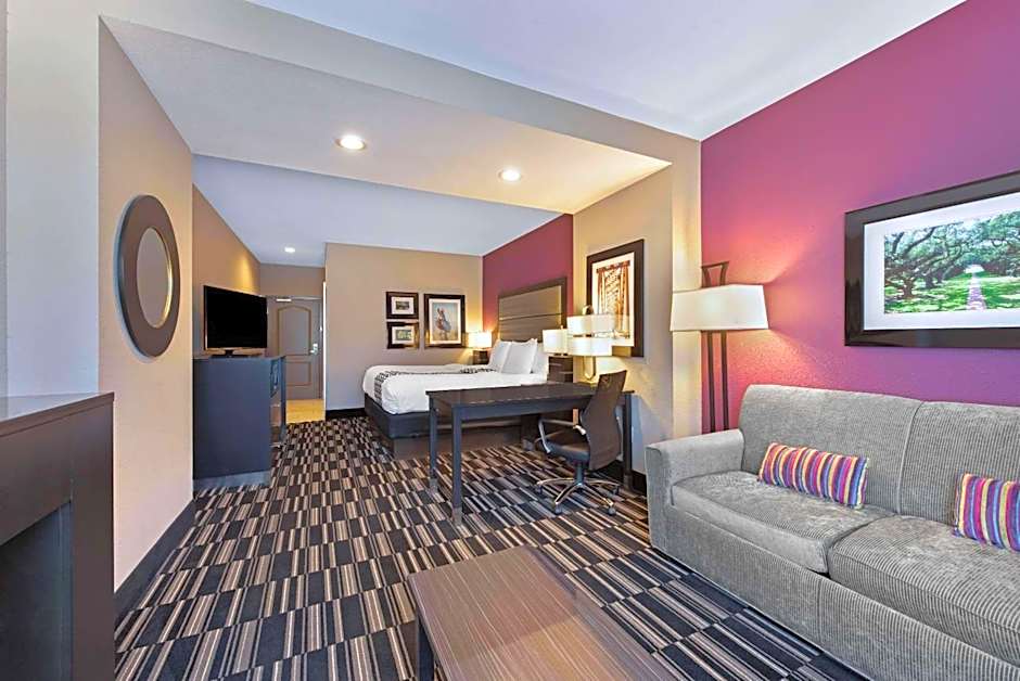 La Quinta Inn & Suites by Wyndham West Monroe