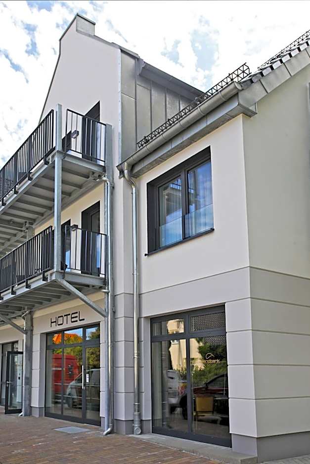 Sandbank Hotel & Appartements Lubmin