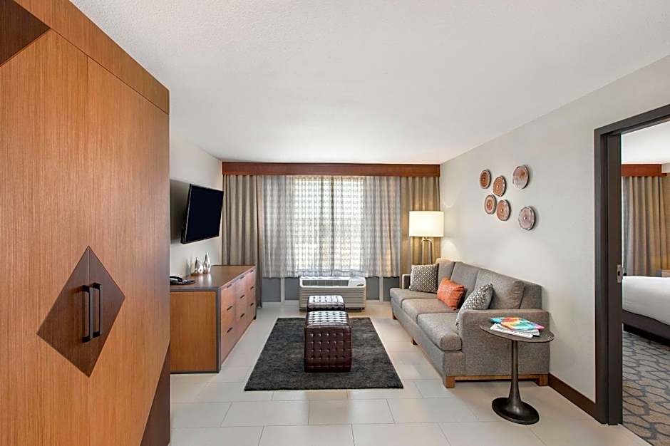 DoubleTree by Hilton San Antonio Northwest