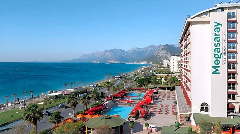 Megasaray WestBeach Antalya
