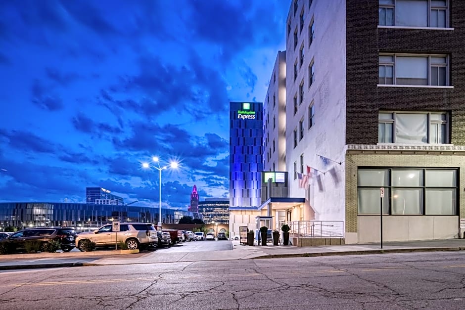 Holiday Inn Express Kansas City Downtown By IHG