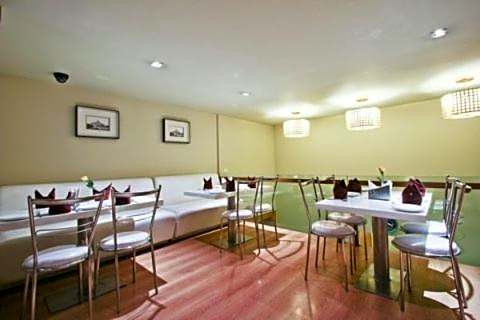 Middleton inn