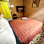 The Crossing Lodge & Backpackers