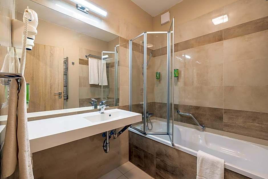 Silver Crown Hotel & Residence, Palace Quarter