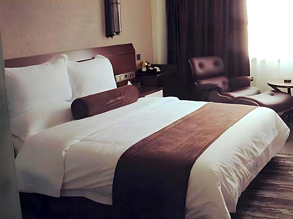 James Joyce Coffetel Jishou Renmin North Road Branch