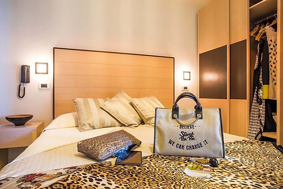 Hotel Thea