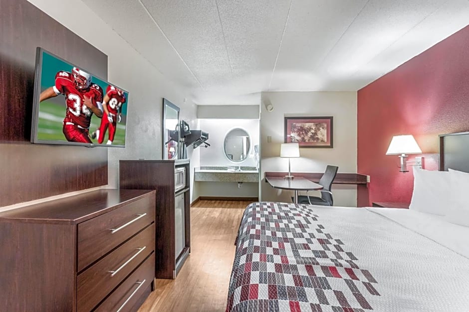 Red Roof Inn Columbia, MO
