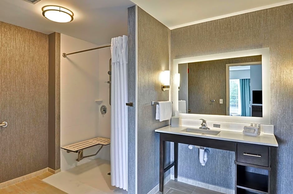 Homewood Suites By Hilton Schenectady
