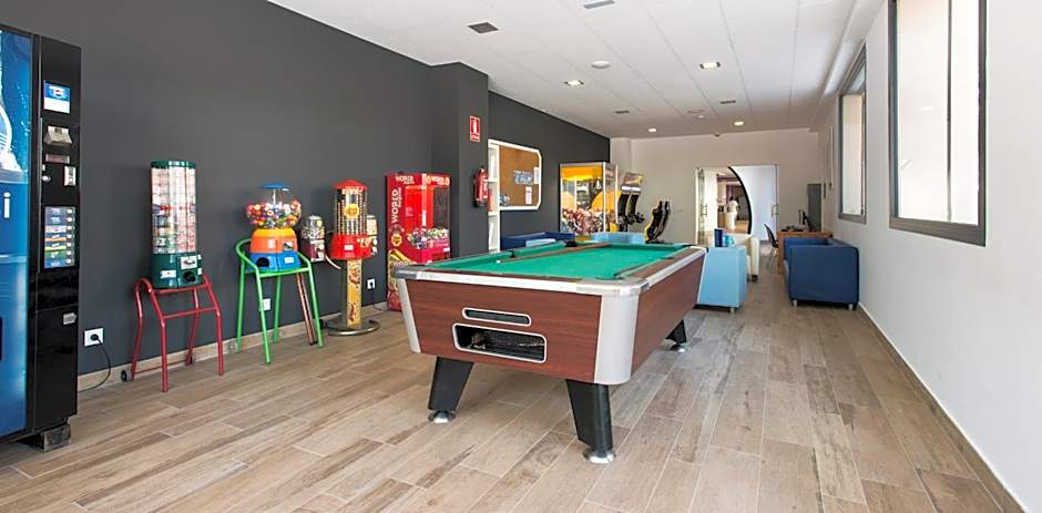 Aparthotel California