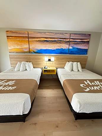 Double Room with Two Double Beds - Smoking