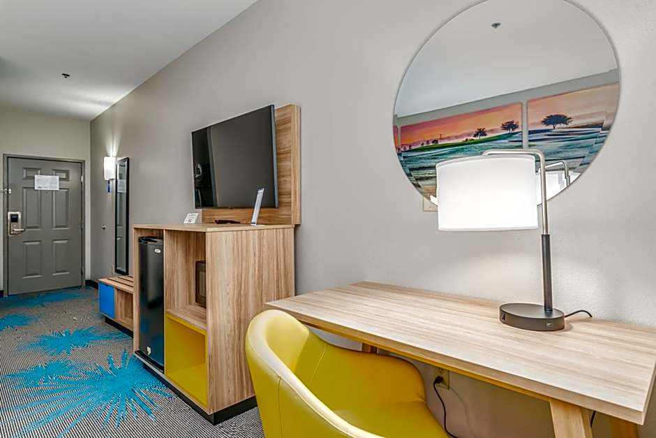 Days Inn & Suites by Wyndham Prattville-Montgomery
