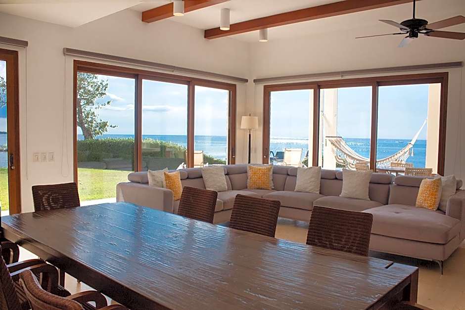 Las Verandas Hotel & Villas