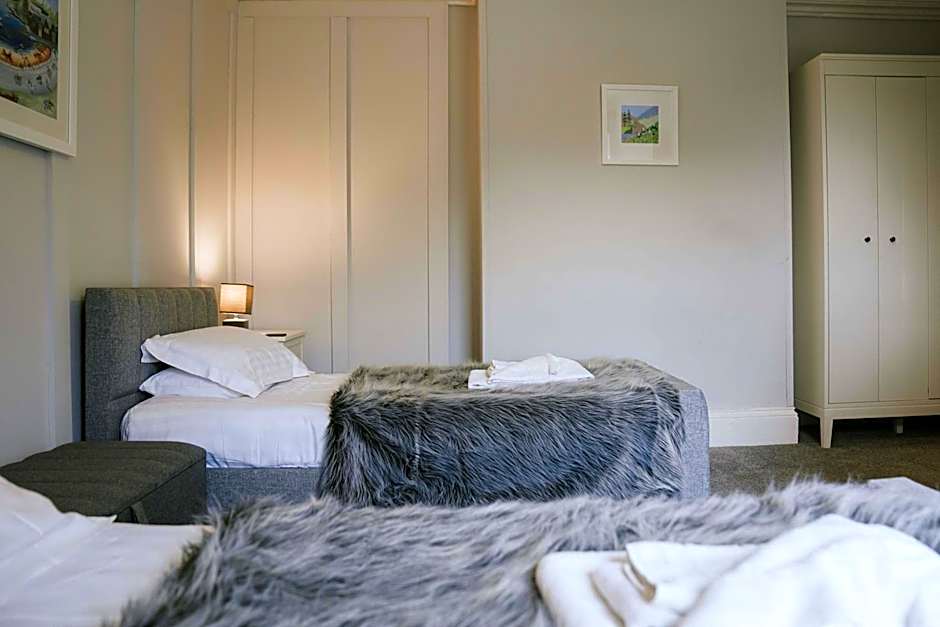 Photo 1 of 14 of 2 Beds