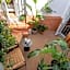 I AM La Posada Hotel and Apartment