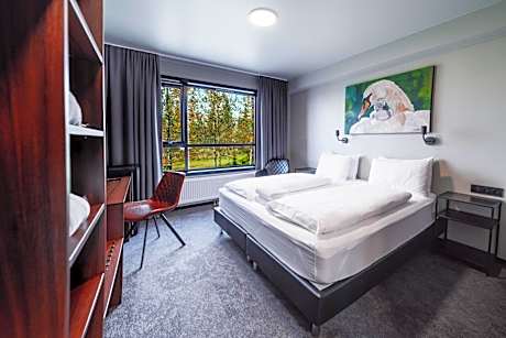 Double or Twin Room with Bathroom