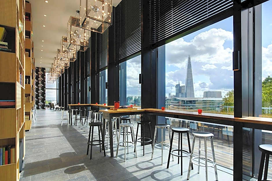 citizenM Tower of London
