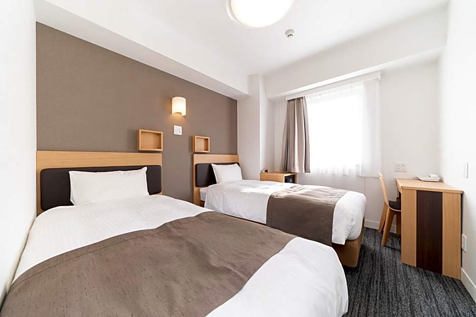 Photo 1 of 6 of Economy 2 Beds