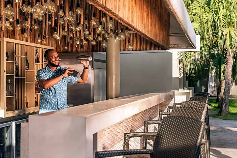 Renaissance Santo Domingo Jaragua Hotel & Casino