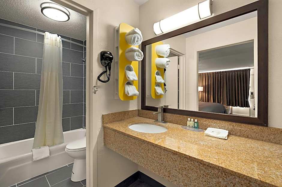 Quality Inn Yemassee - Point South I-95