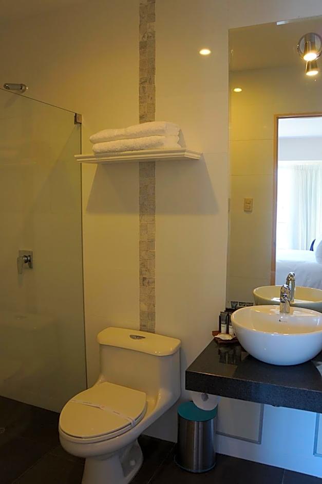 Atrium Miraflores Hotel