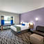 Microtel Inn & Suites by Wyndham College Station