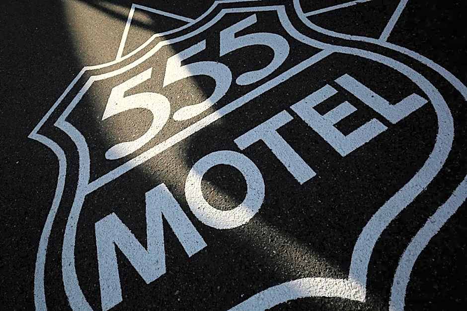 555MOTEL SHONAN