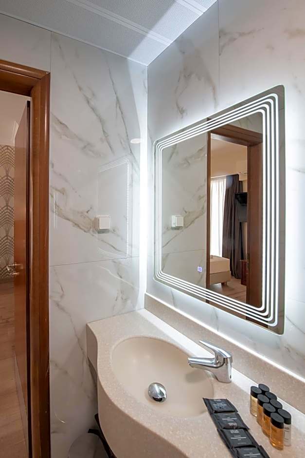 Athens Golden City Hotel