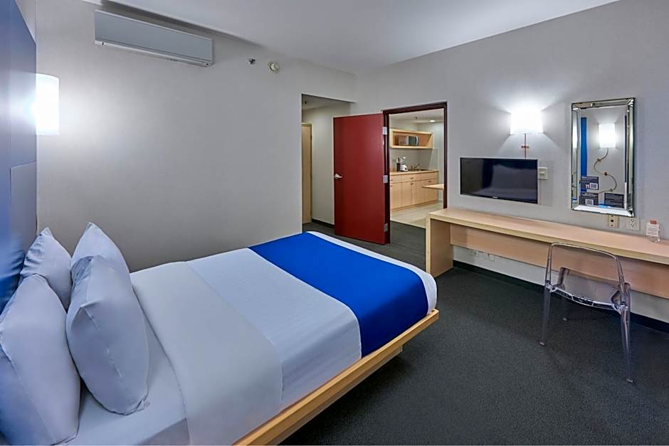 City Express Plus by Marriott Ciudad de México Reforma El Ángel