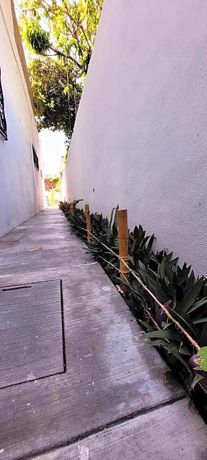 Doña Adelina House