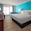 Howard Johnson Plaza Hotel by Wyndham Ocean City Oceanfront