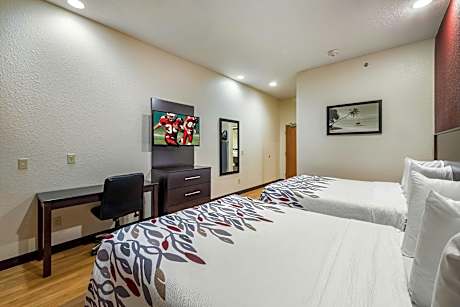2 Queen Beds Smoke Free