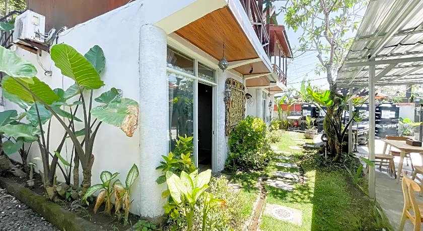 RedDoorz at Villa Krisna Balangan Beach – Kuta , Bali, CO