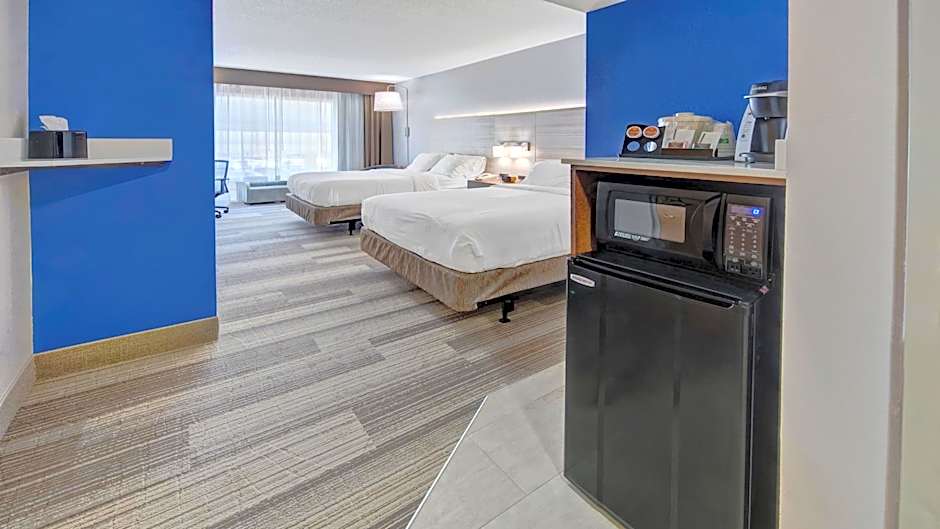 Holiday Inn Express Hotel & Suites London By IHG